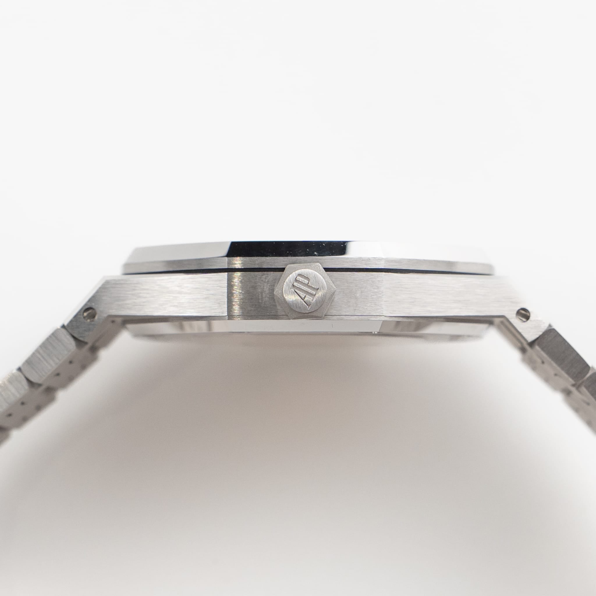 Umbraux A Vauban White Gold Rainbow Sapphires