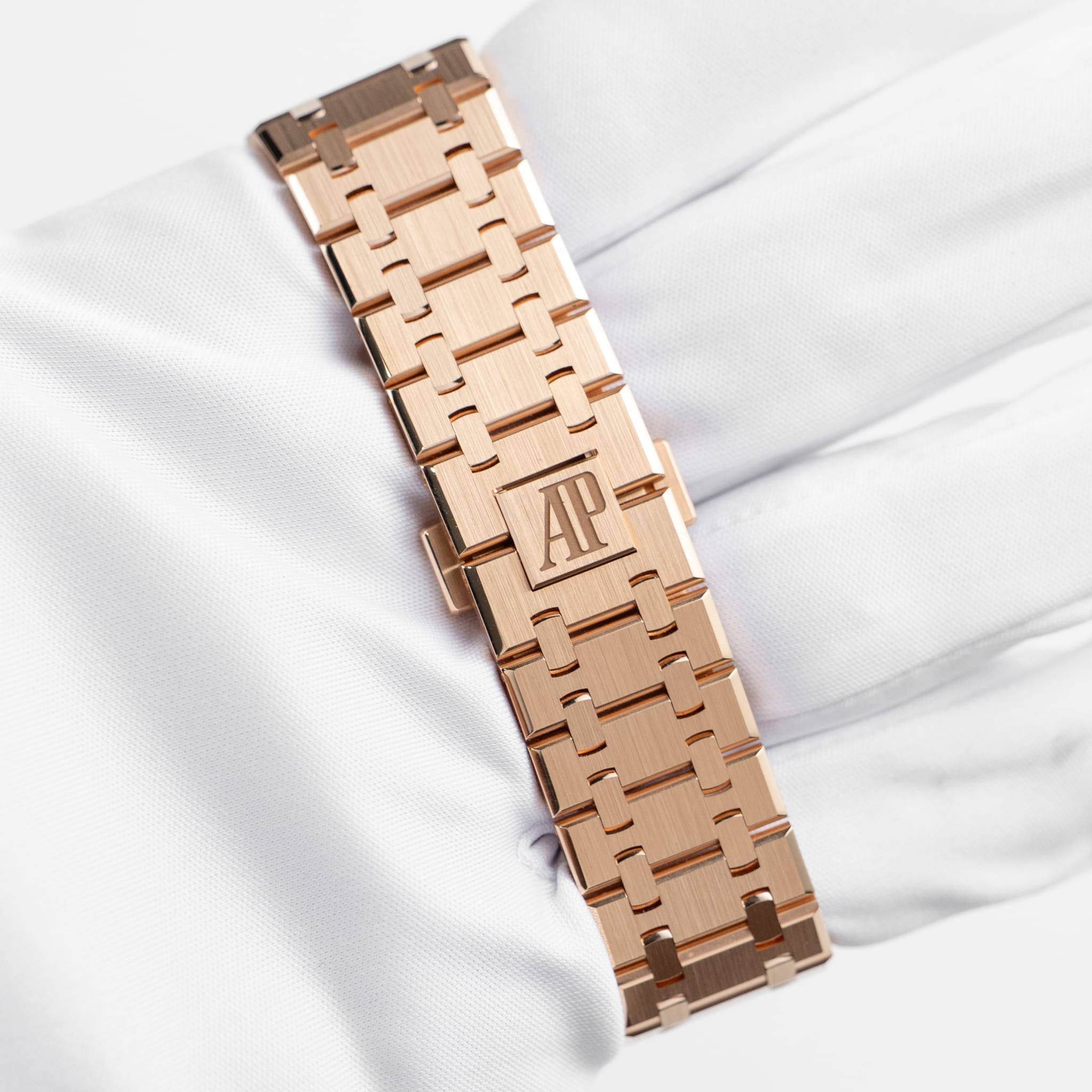 Umbraux A Vauban Rose Gold Rainbow Sapphires