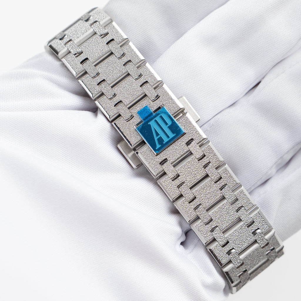 Umbraux A Vauban Double Balance Wheel White Gold Rainbow Sapphires