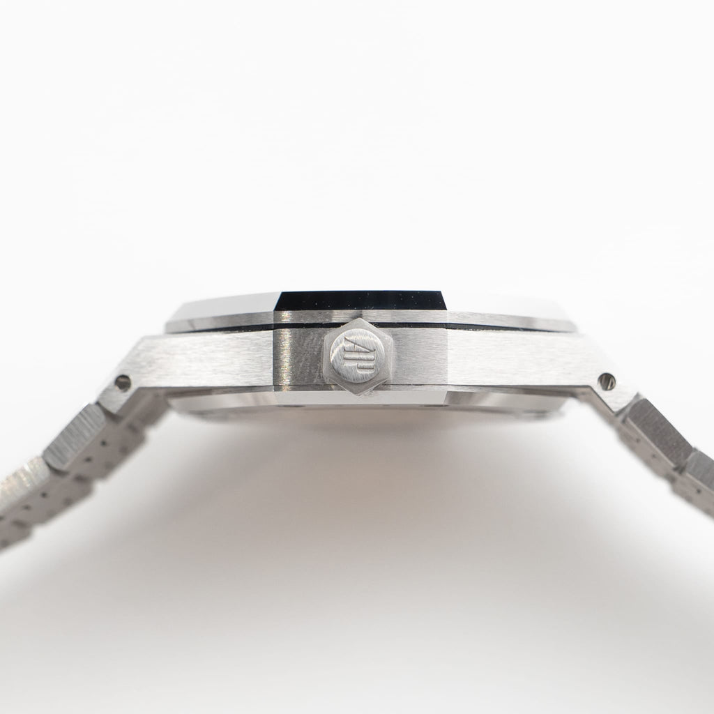 Umbraux A Vauban Double Balance Wheel White Gold Rainbow Sapphires