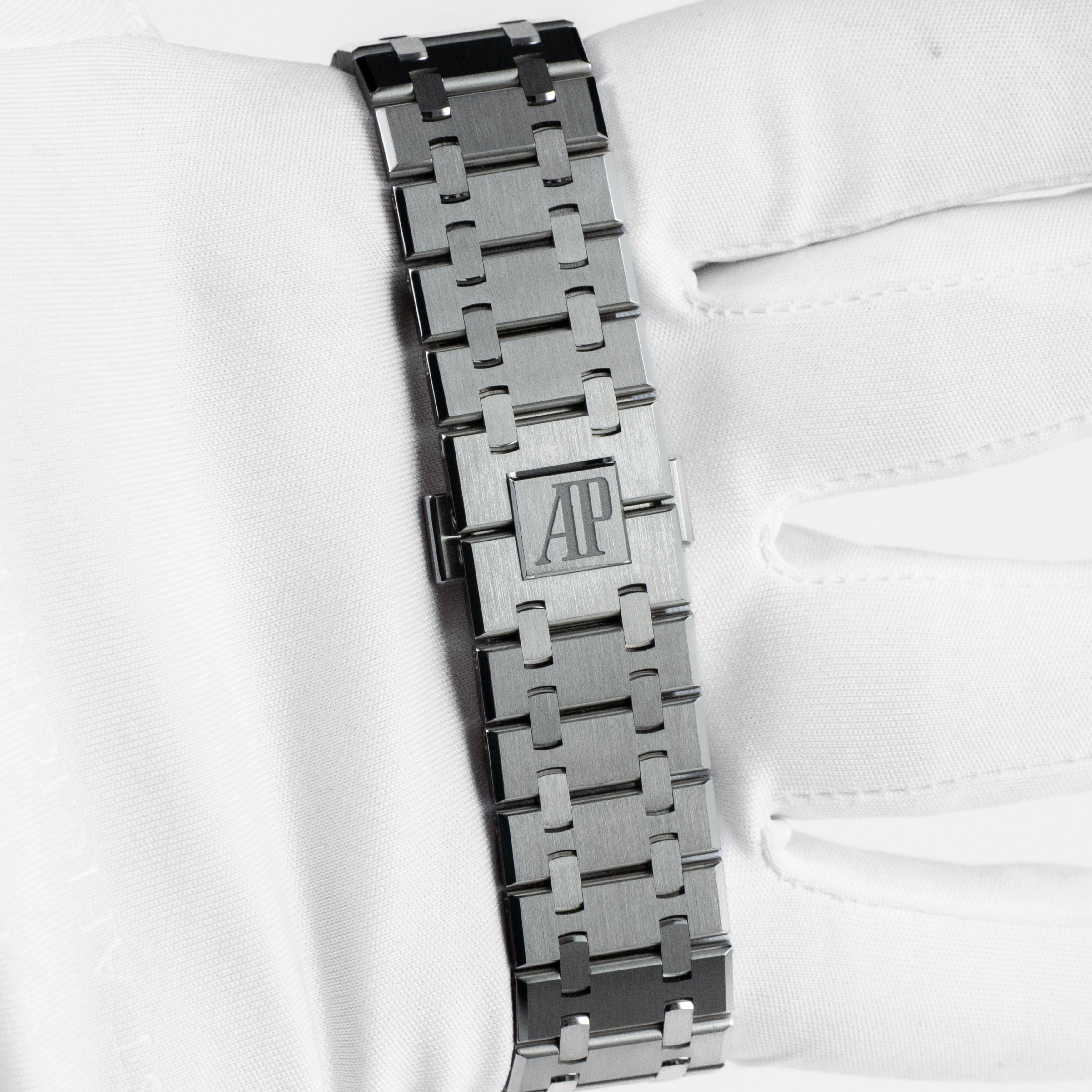 Umbraux A Vauban Stainless Steel Silver-Toned VIP