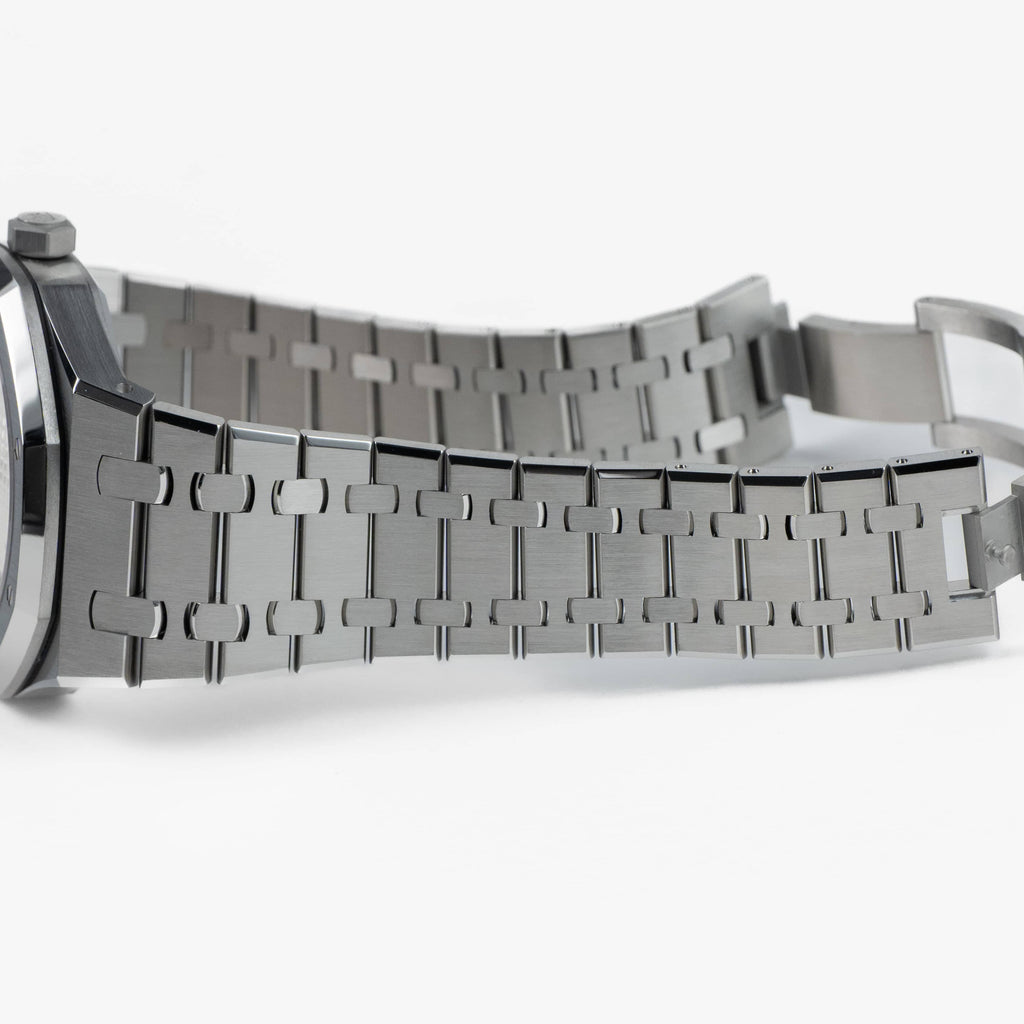 Umbraux A Vauban Stainless Steel Silver-Toned VIP