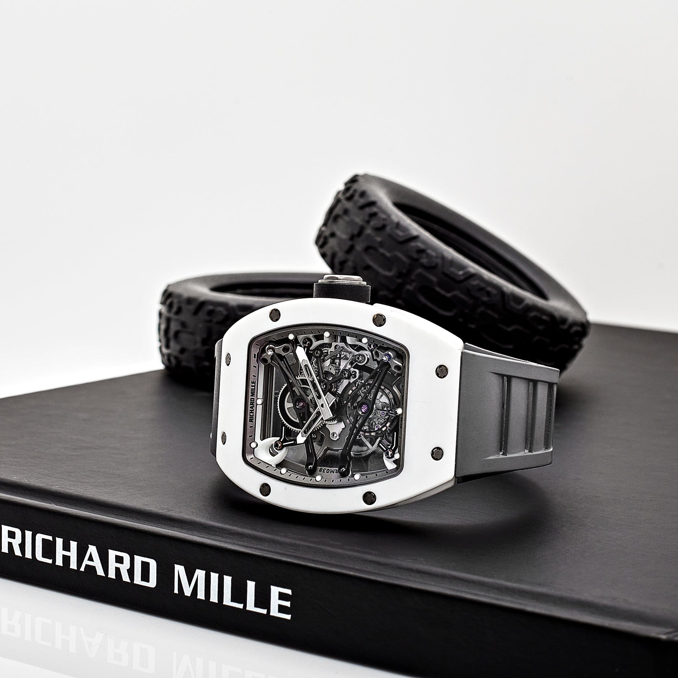 Umbraux R 7117 Tourbillon Magnesium