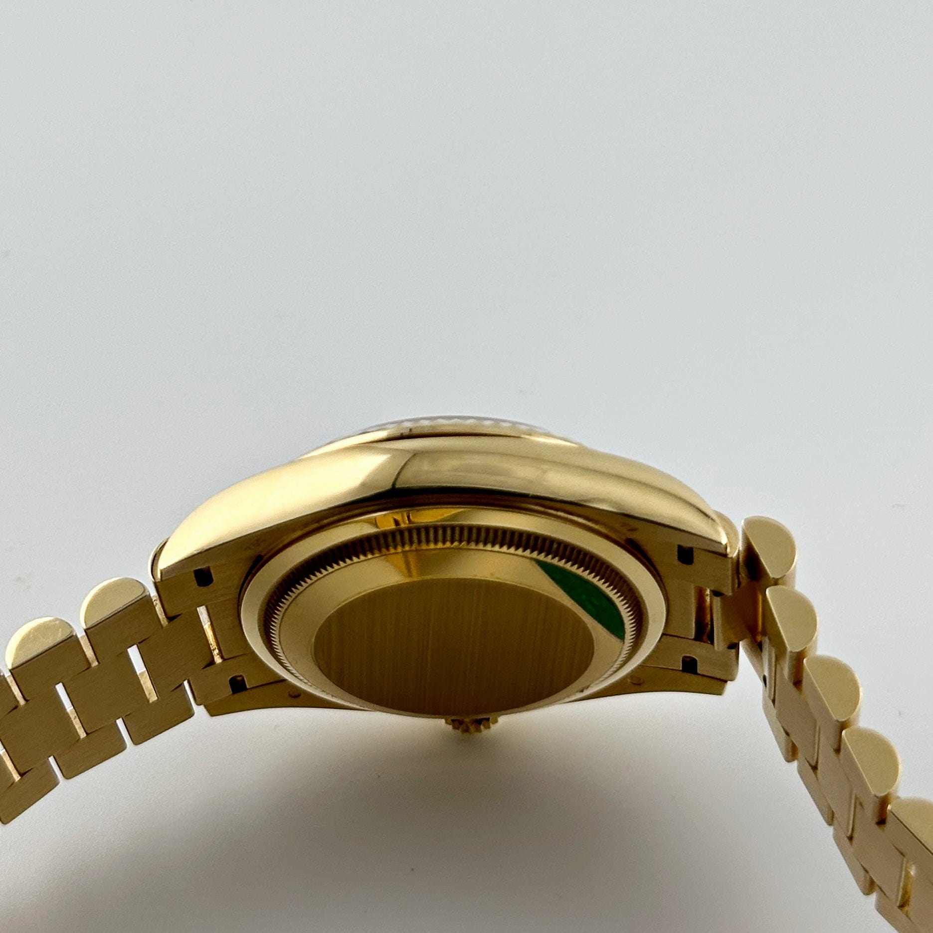 Umbraux Date 5105 36mm Yellow Gold Green II