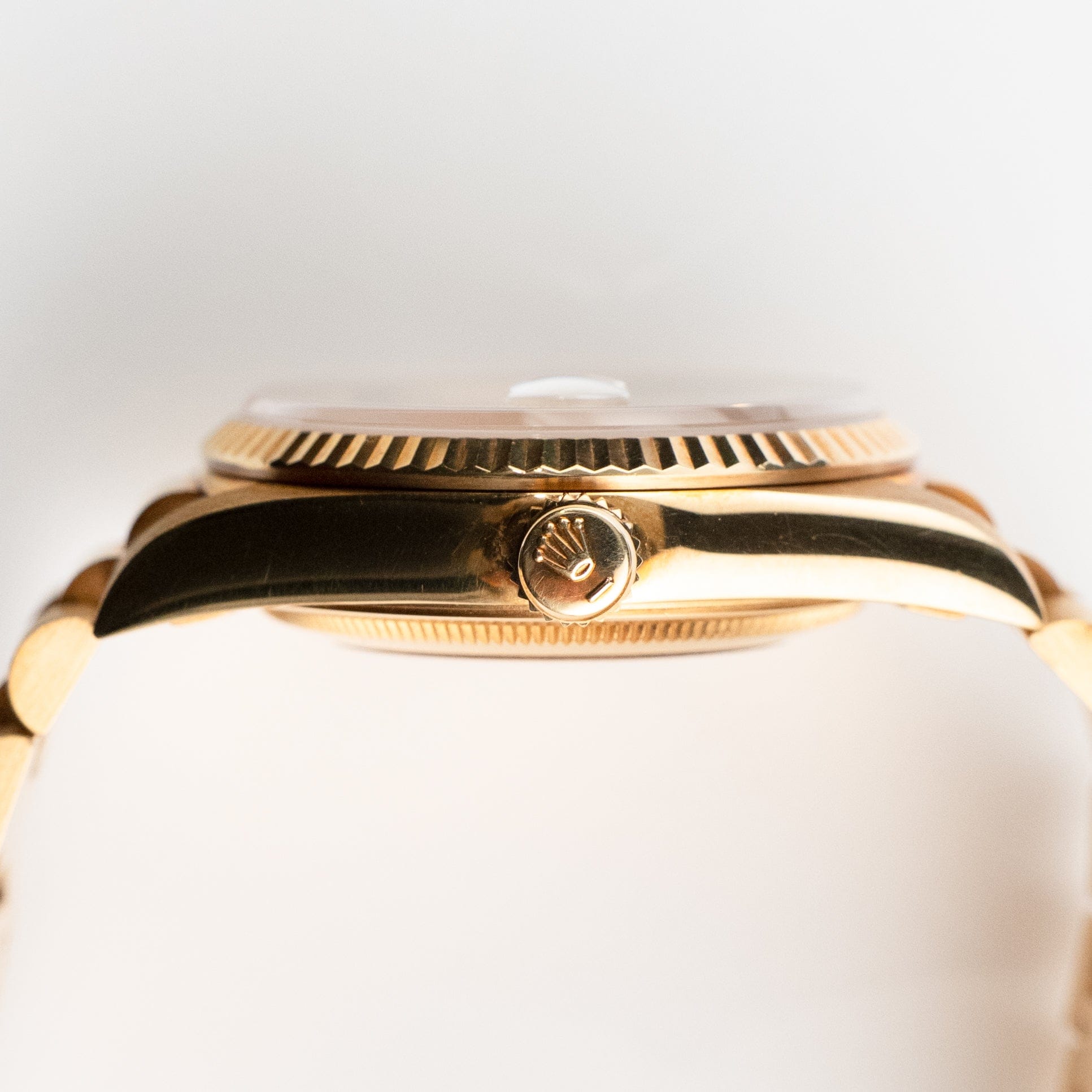 Umbraux Date 5105 Yellow Gold Champagne