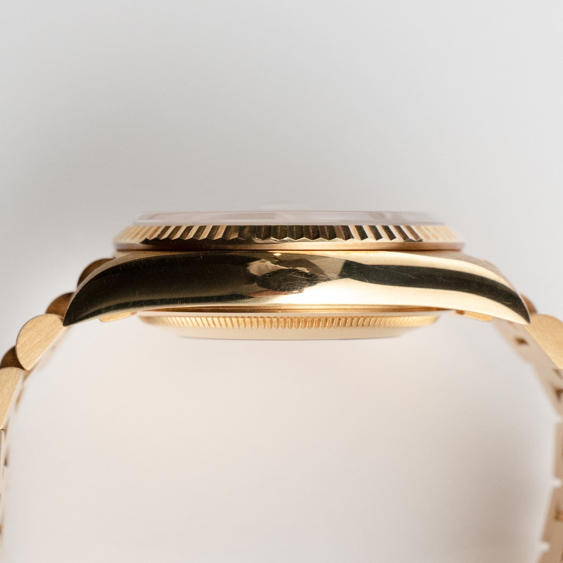 Umbraux Date 5105 Yellow Gold Champagne