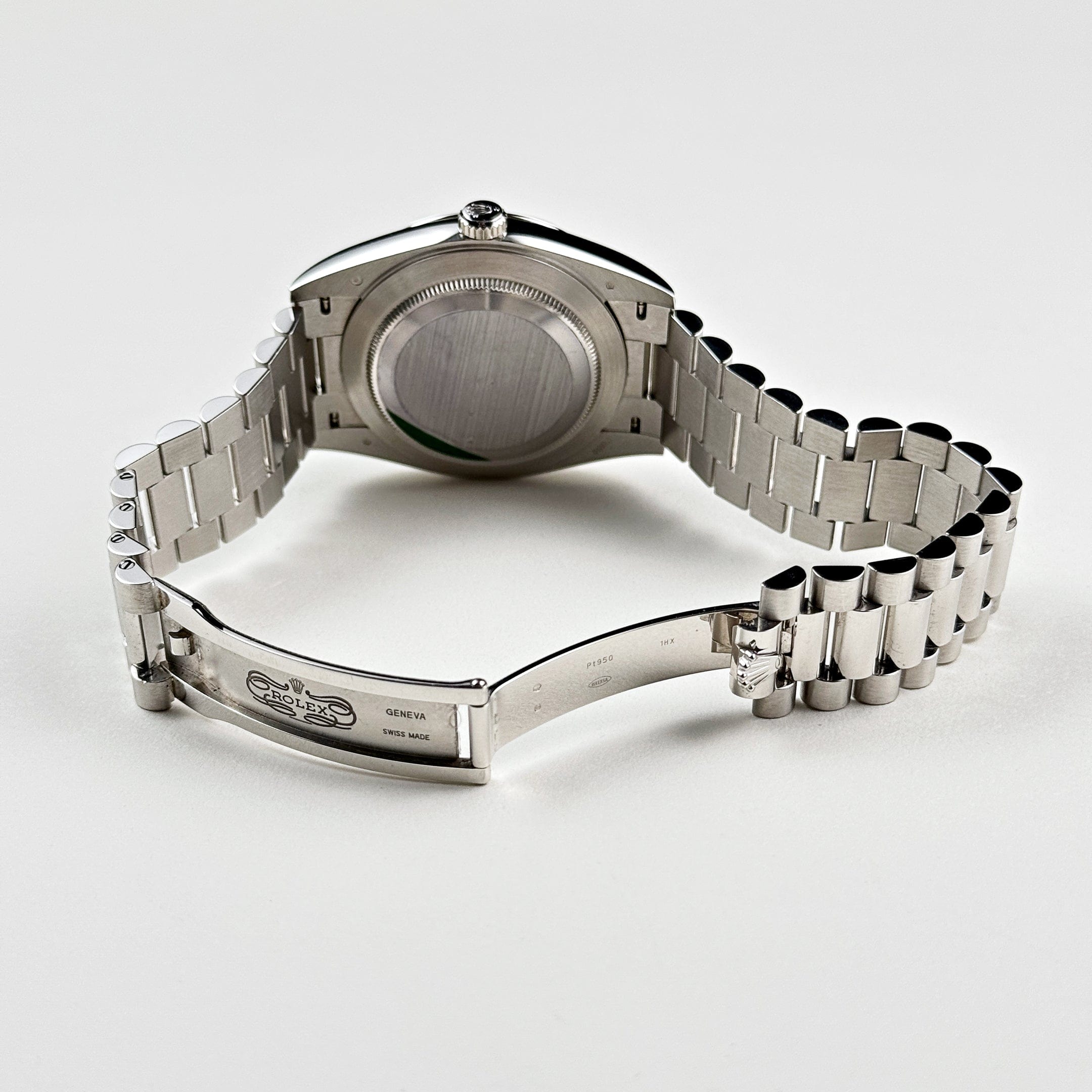 Umbraux Date 5101 40mm Platinum Olive Green
