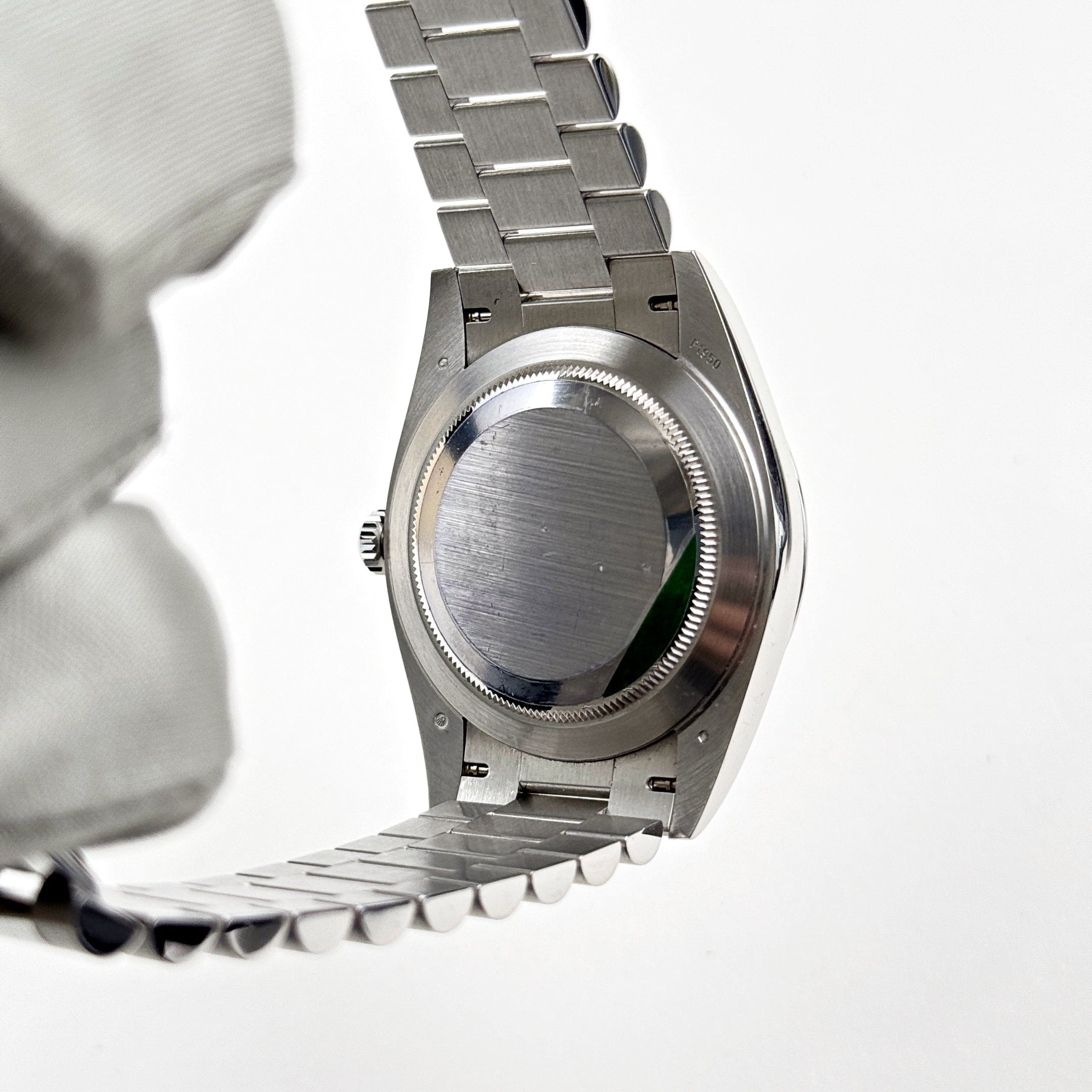 Umbraux Date 5101 40mm Platinum Olive Green