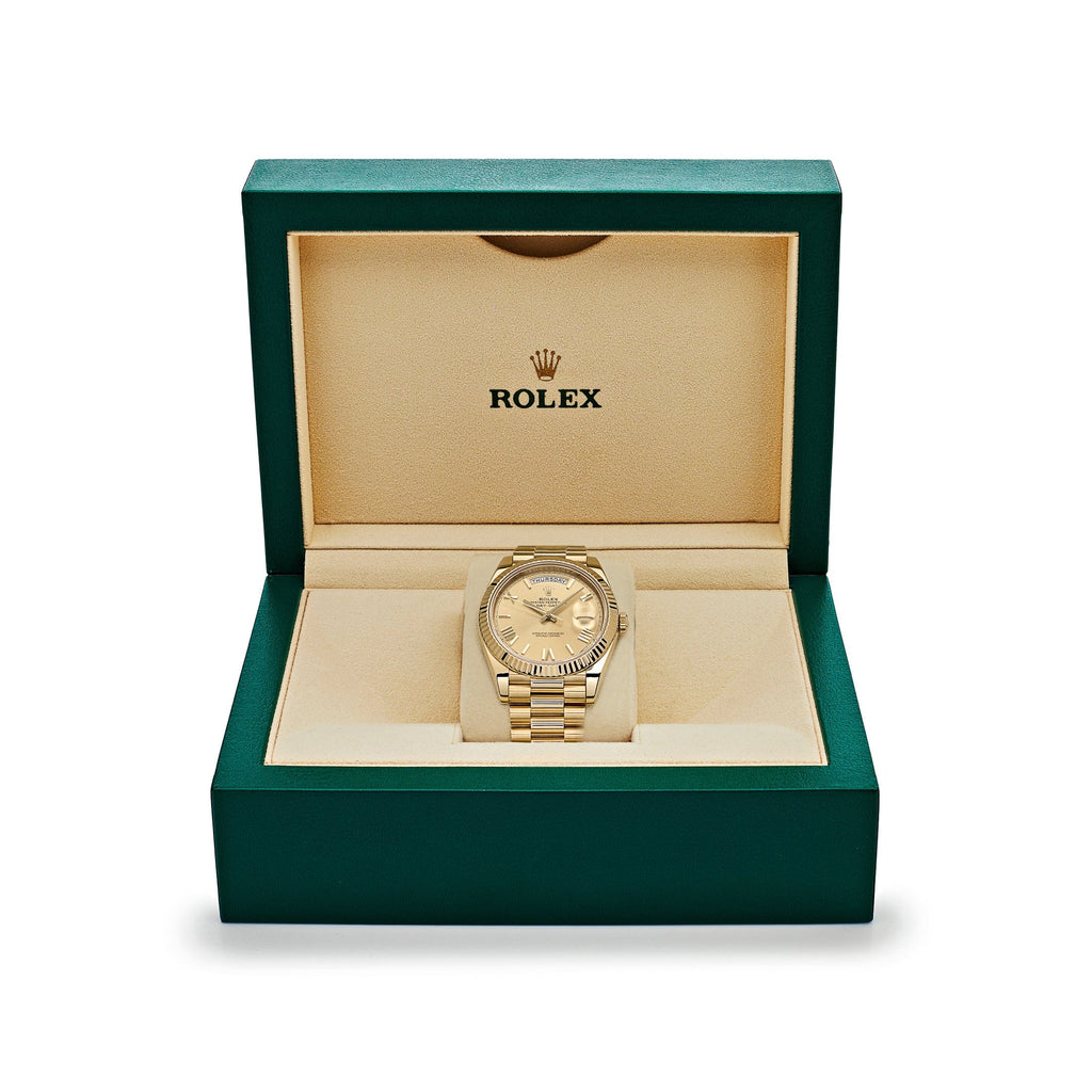 Umbraux Date 5105 40mm Yellow Gold Champagne II