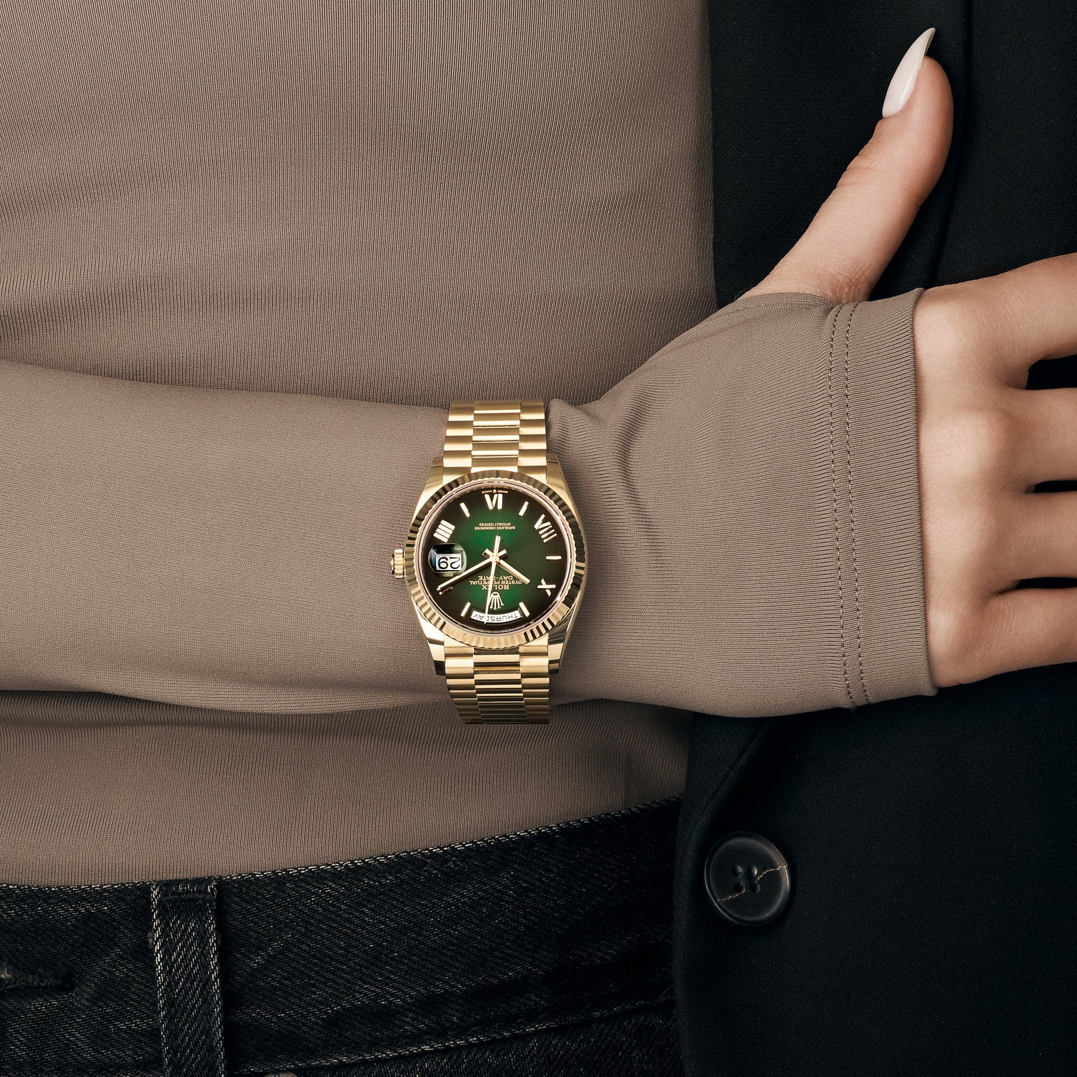 Umbraux Date 5105 36mm Yellow Gold Green Ombre
