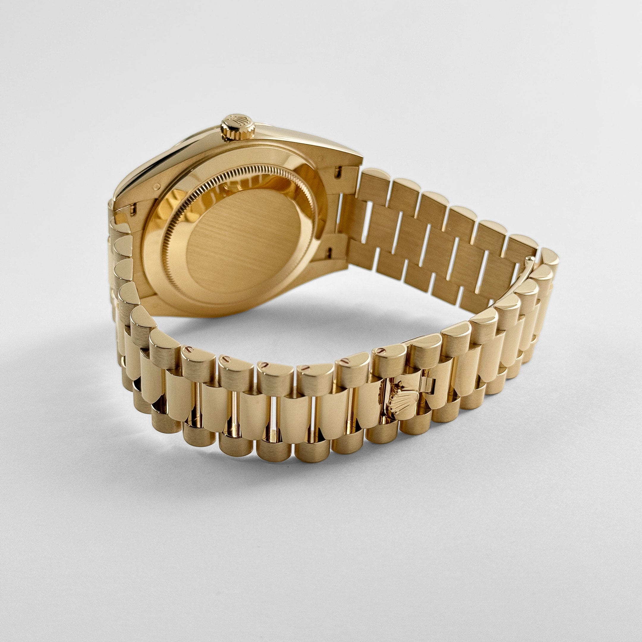Umbraux Date 5105 40mm Yellow Gold Silver