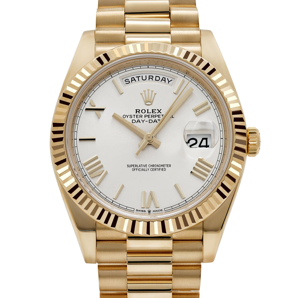 Umbraux Date 5105 40mm Yellow Gold White