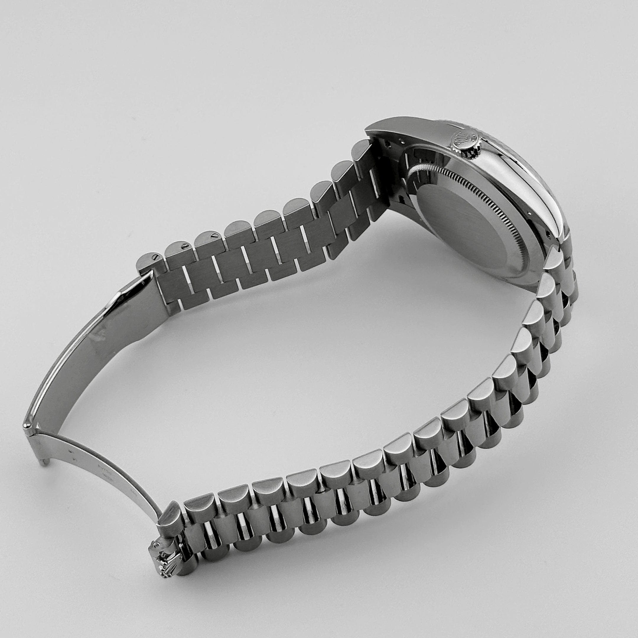 Umbraux Date 5106 40mm White Gold Blue Ombre
