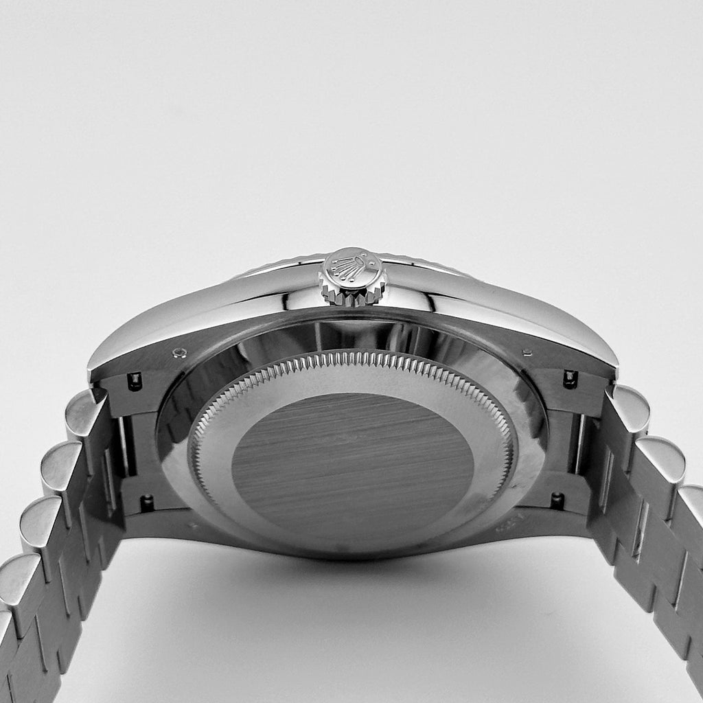 Umbraux Date 5106 40mm White Gold Blue Ombre