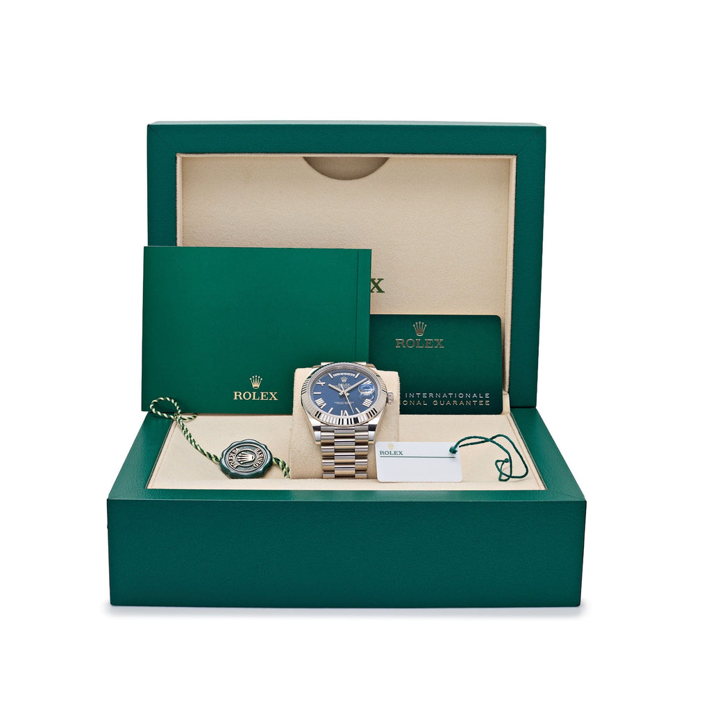 Umbraux Date 5106 40mm White Gold Blue