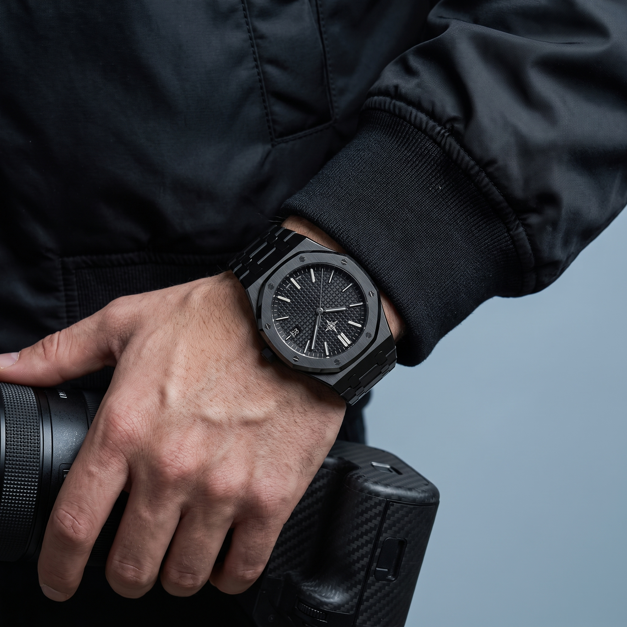 Umbraux Vauban 41mm Integrated – Obsidian